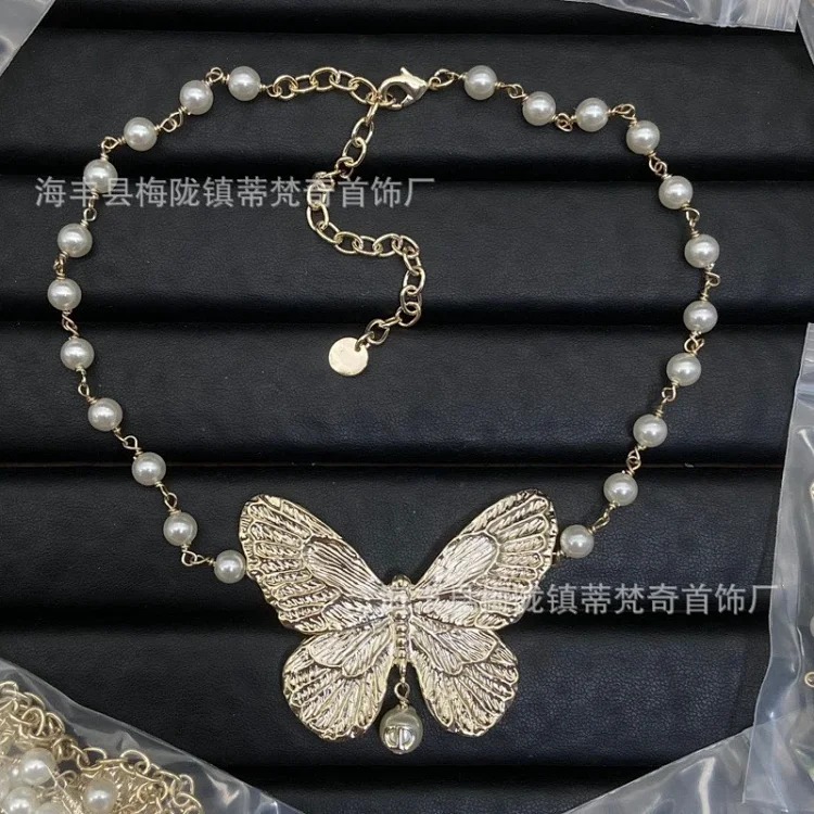 Djia/Dijia gilt butterfly necklace CD necklace star pendant pearl women's clavicle chain temperament manufacturer wholesale