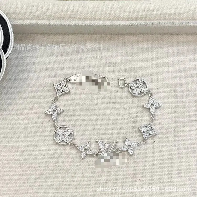 New Versatile Fashion Bracelet Necklace