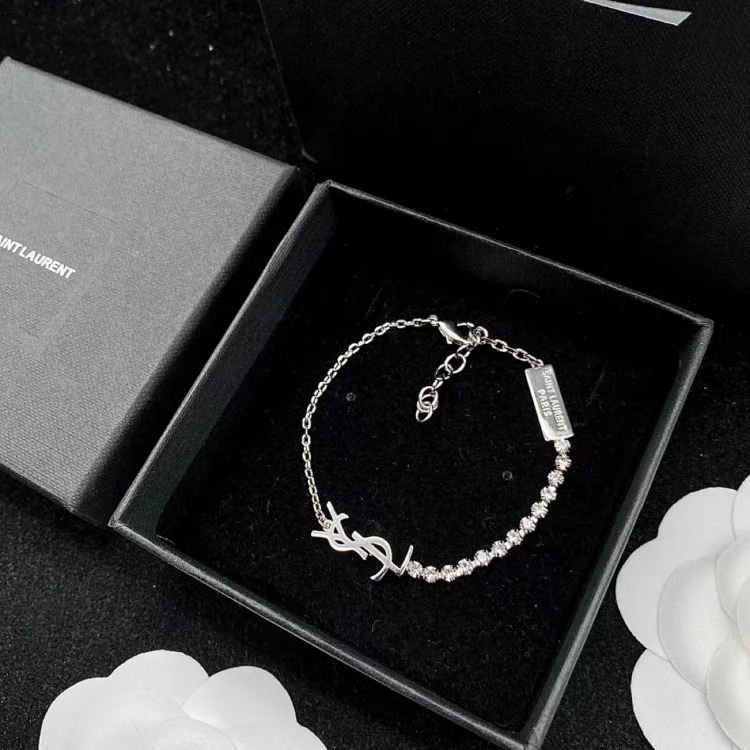 New Versatile Fashion Bracelet Necklace
