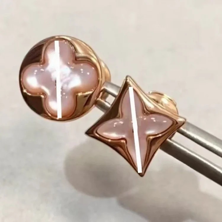 Louis Vuitton 2025 new CNC high four-leaf clover four-flower five-flower bracelet for women electroplated 18k presbyopia necklace live broadcast