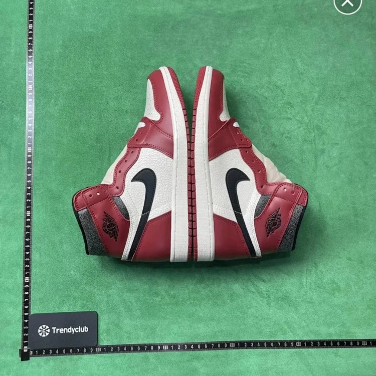 G collection of versatile sneakers for couples image 5