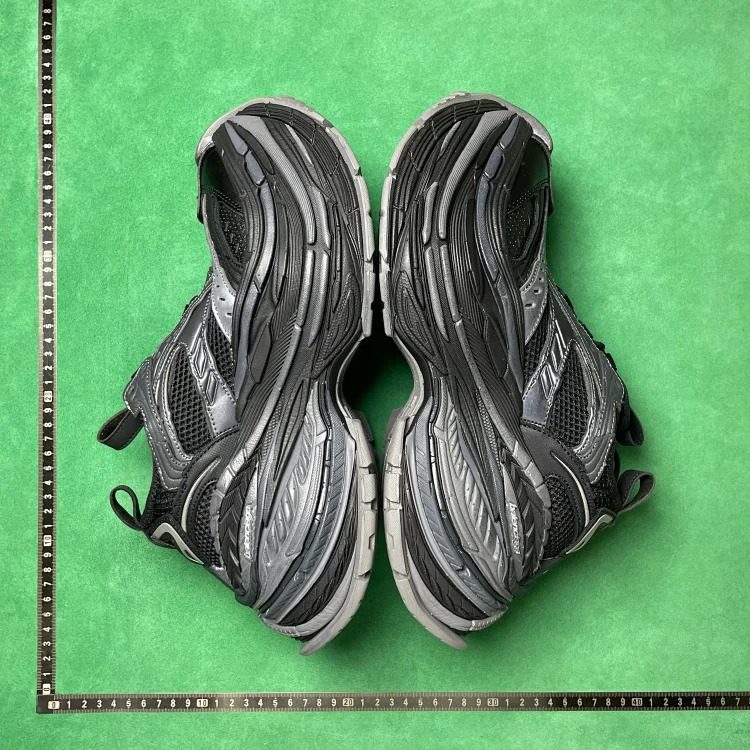BD 5 round toe thick sole low top dad shoes image 2