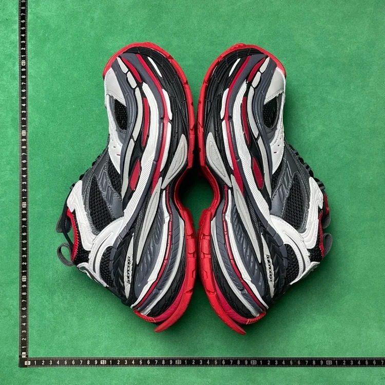 BD 5 round toe thick sole low top dad shoes image 3