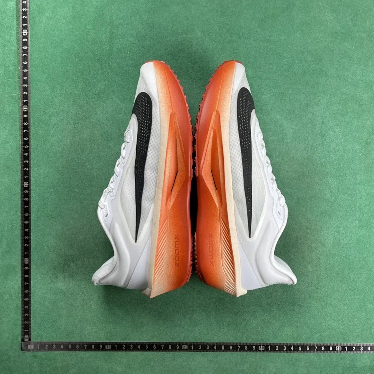 B1D comfortable and versatile non-slip low-cut running shoes