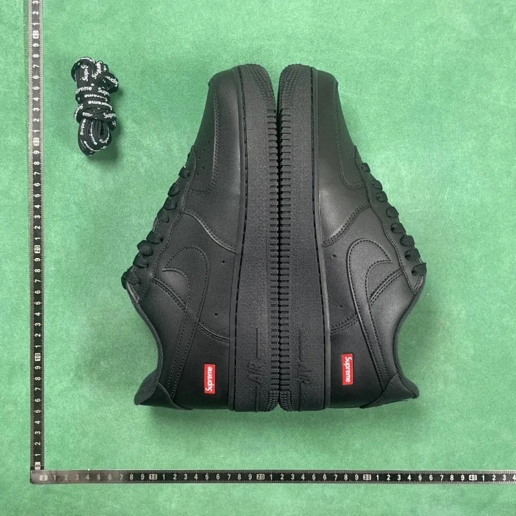 Max comfortable low-cut sneakers AK5 image 3