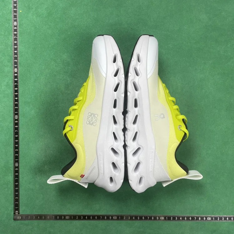 KO 0 round toe lace-up low-cut lifestyle shoes