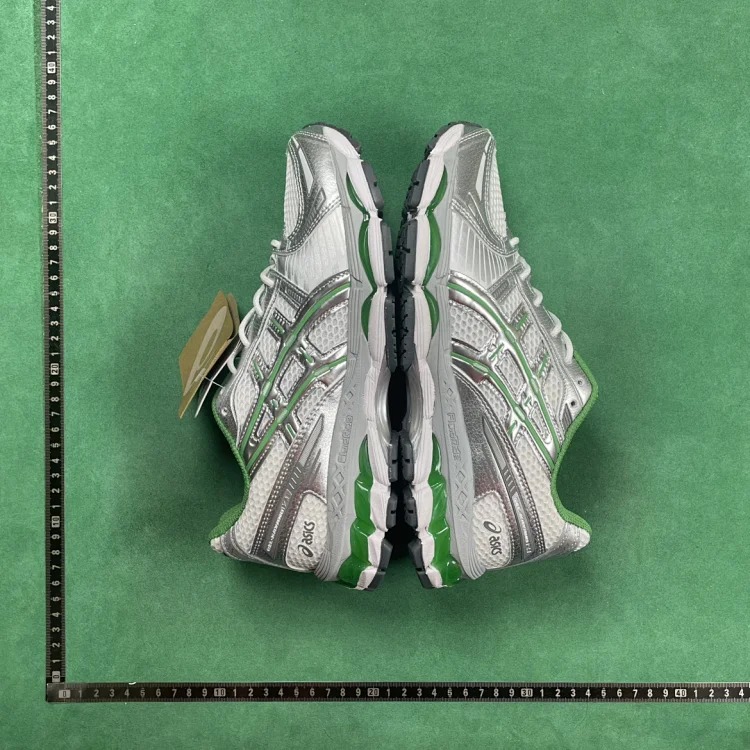 K8O comfortable, versatile and wear-resistant low-top casual commuting running shoes
