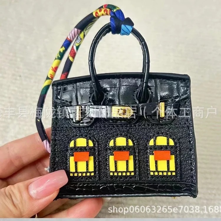 Aijia Fashion Contrast Color Leather Mini Platinum Window Small House Pendant Headphones Lipstick Car Key Bag Pendant