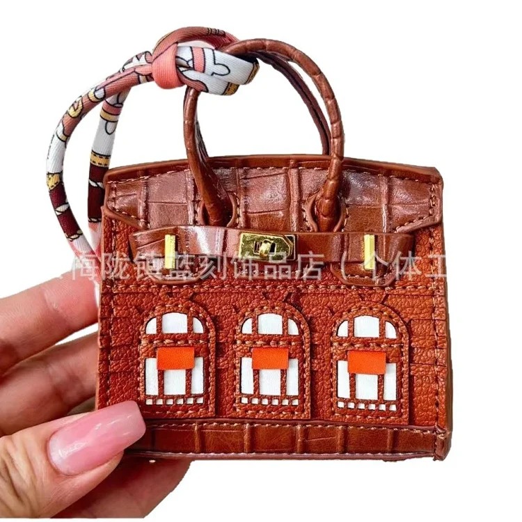 Aijia Fashion Contrast Color Leather Mini Platinum Window Small House Pendant Headphones Lipstick Car Key Bag Pendant