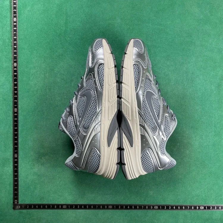 B2D comfortable, soft, non-slip and wear-resistant low-cut casual running shoes image 5