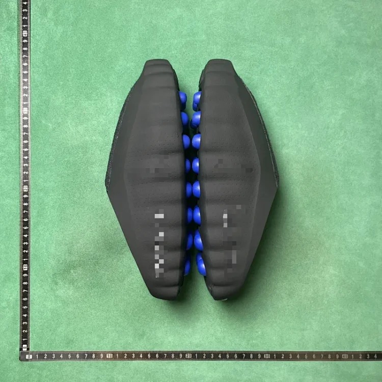 YZ comfortable and fit technical style toe-toe slippers Y4Z