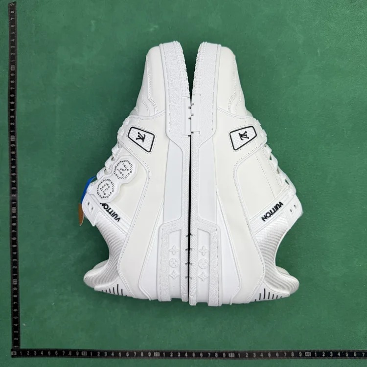 (Customized models are shipped in 3-7 days) TT 6 round-toe low-top fashionable sneakers