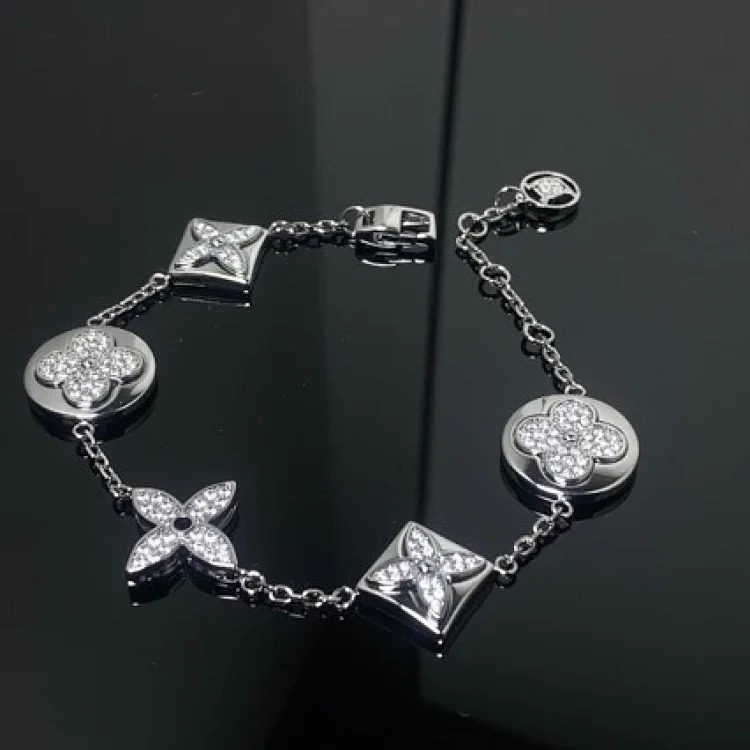V gold high full diamond four-leaf clover round bracelet for women with multiple flowers and diamonds, fashionable, simple and high-end jewelry