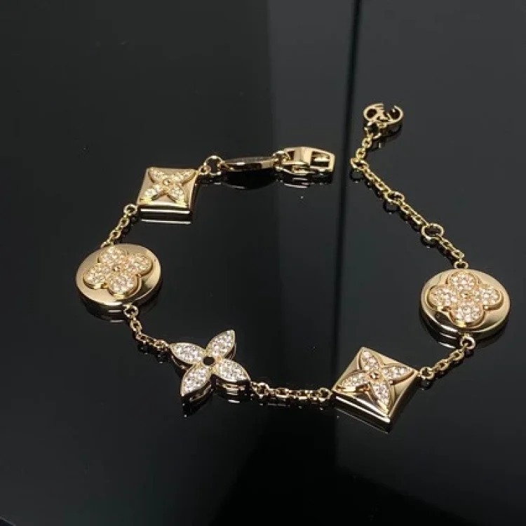 V gold high full diamond four-leaf clover round bracelet for women with multiple flowers and diamonds, fashionable, simple and high-end jewelry