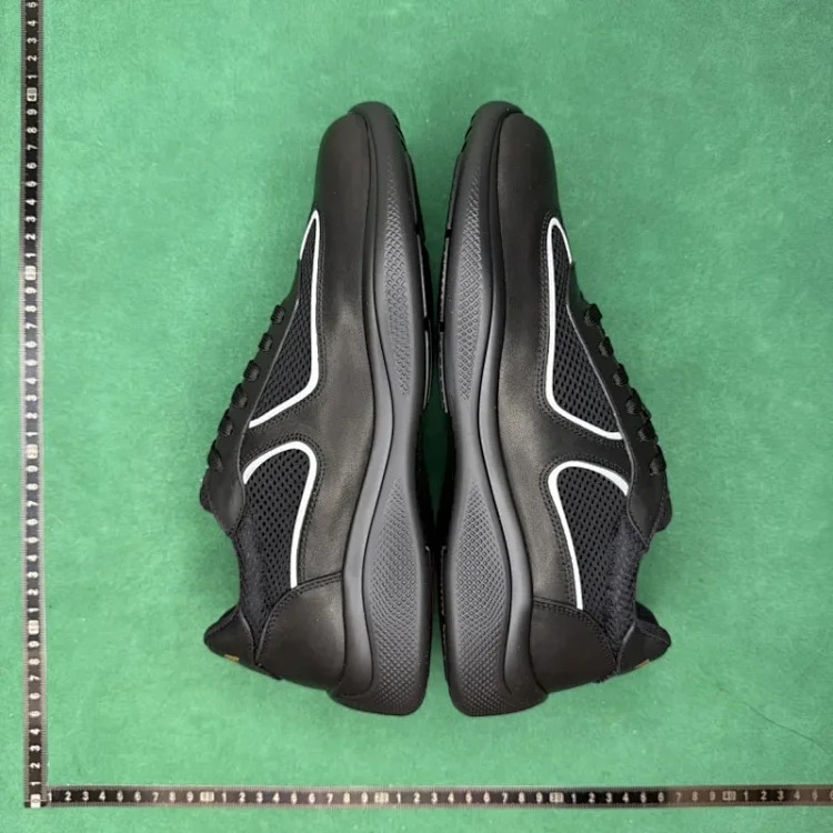 Round toe lace-up low-cut lifestyle shoes TT 3