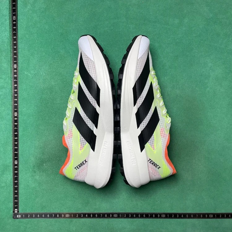 Comfortable sports trail running shoes B6D image 2