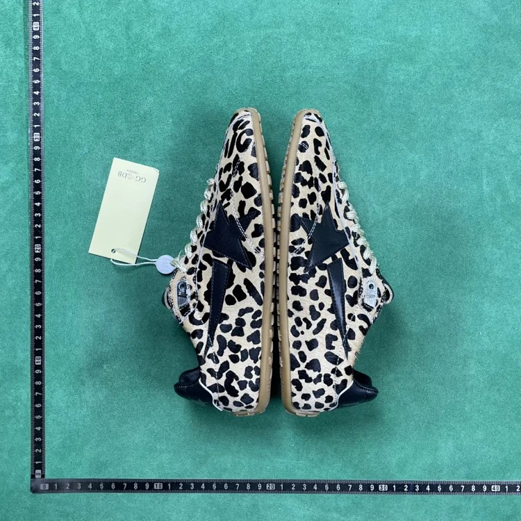BD 2 round toe lace-up low-cut lifestyle shoes