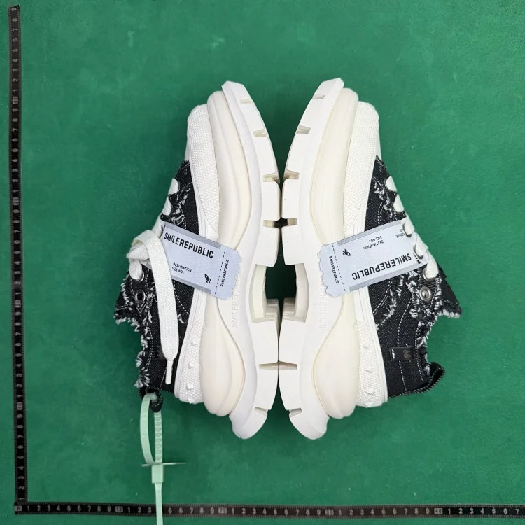 (Customized models are shipped in 3-7 days) TT8 non-slip and wear-resistant thick-soled low-top dad shoes with increased height image 3