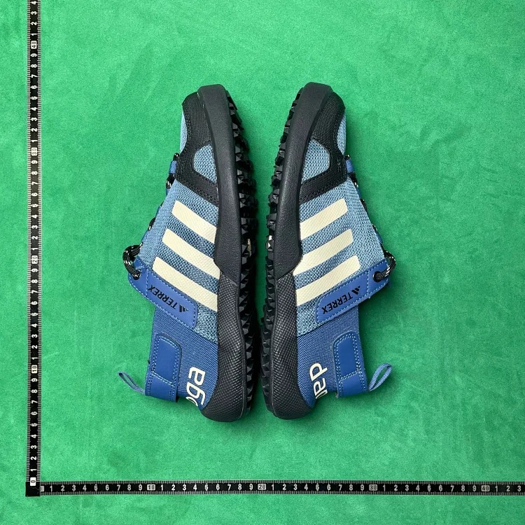 Wear-resistant, breathable and grippy low-top outdoor hiking shoes 9BD image 5