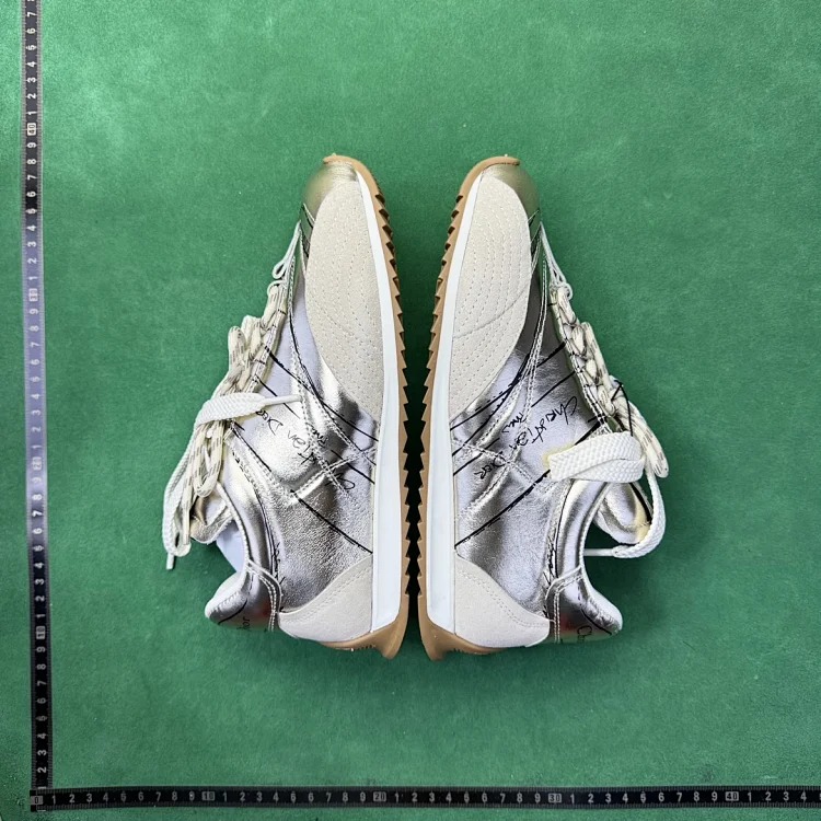 (Customized models are shipped in 3-7 days) TT8 lambskin round-toe lace-up low-cut lifestyle shoes