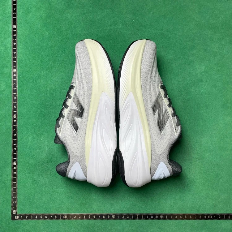 B4D comfortable and versatile low-top casual running shoes image 4