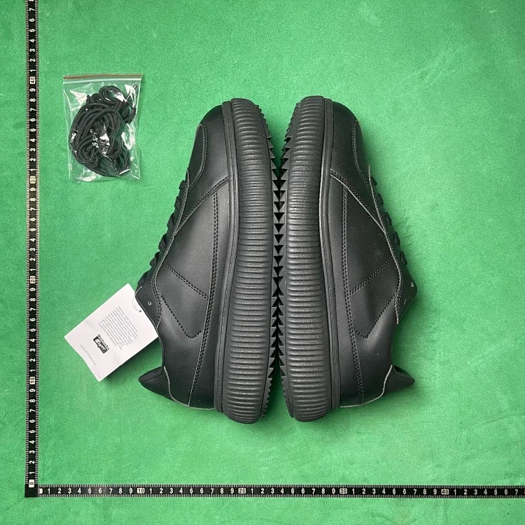 Sports and comfortable round toe low-cut lifestyle shoes B1D image 2