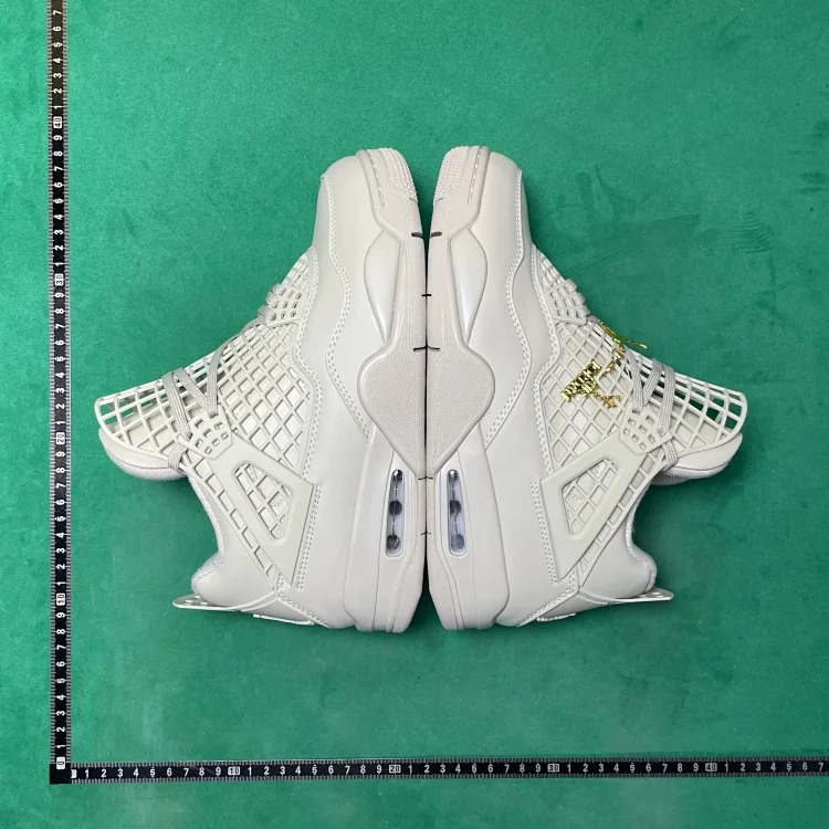 TD comfortable and wear-resistant retro basketball shoes T8D