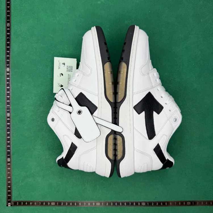 Leather stitching design low-cut sneakers TT 2 image 5