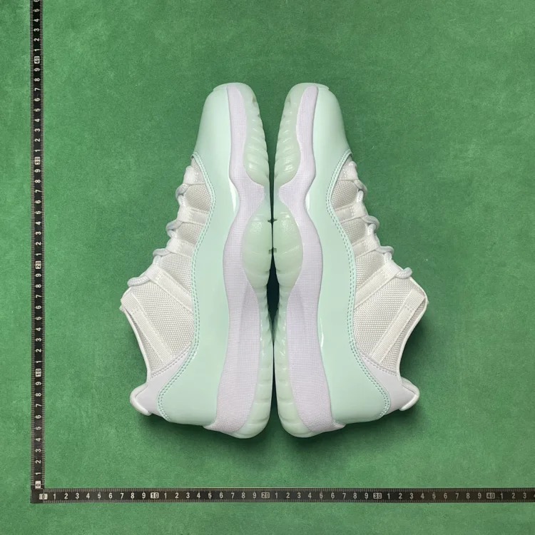 NC0R mesh comfortable and versatile shock-absorbing, non-slip and wear-resistant low-top retro basketball shoes