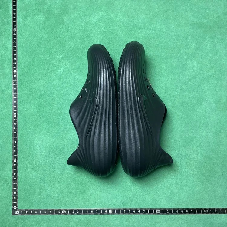 5TD simple and comfortable clogs