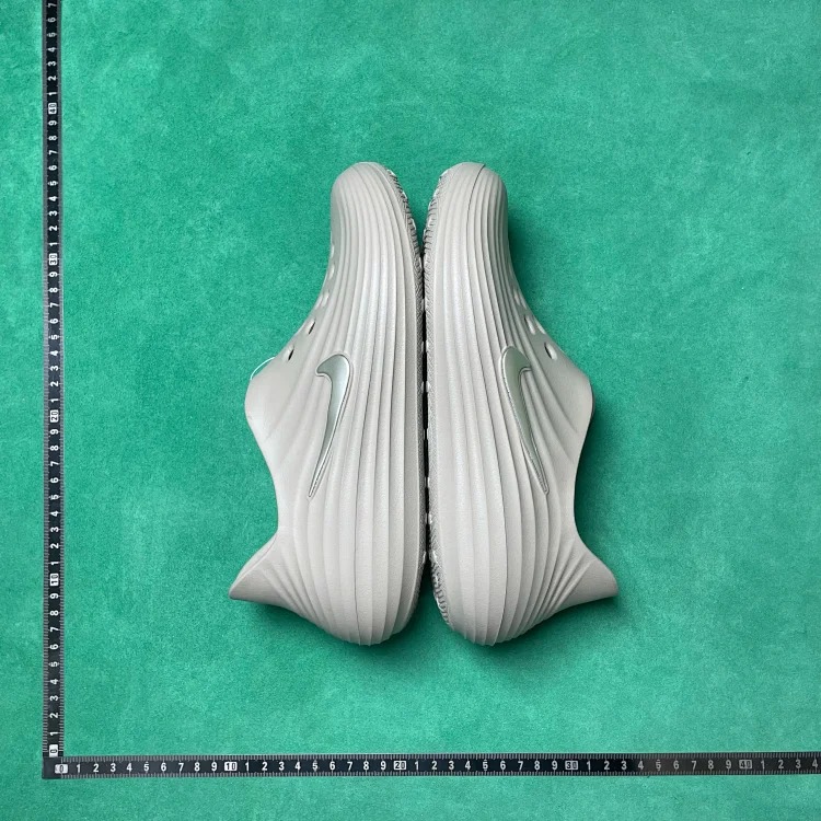 5TD simple and comfortable clogs image 3
