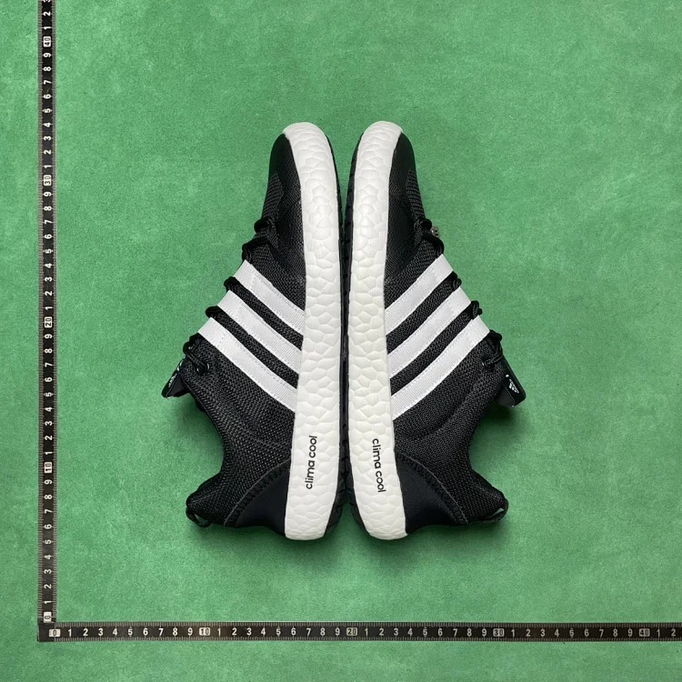 B0D non-slip low-top lifestyle shoes