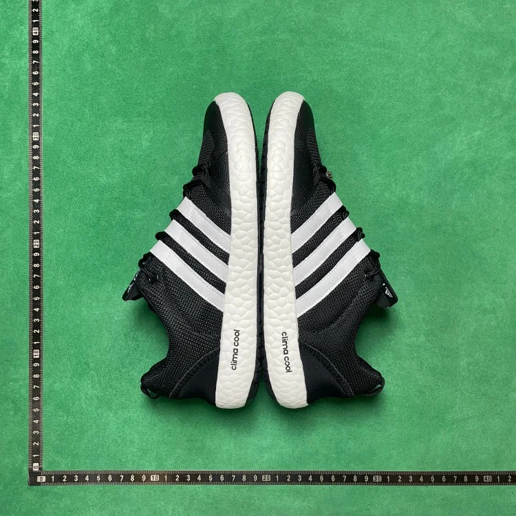 B0D non-slip low-top lifestyle shoes image 2