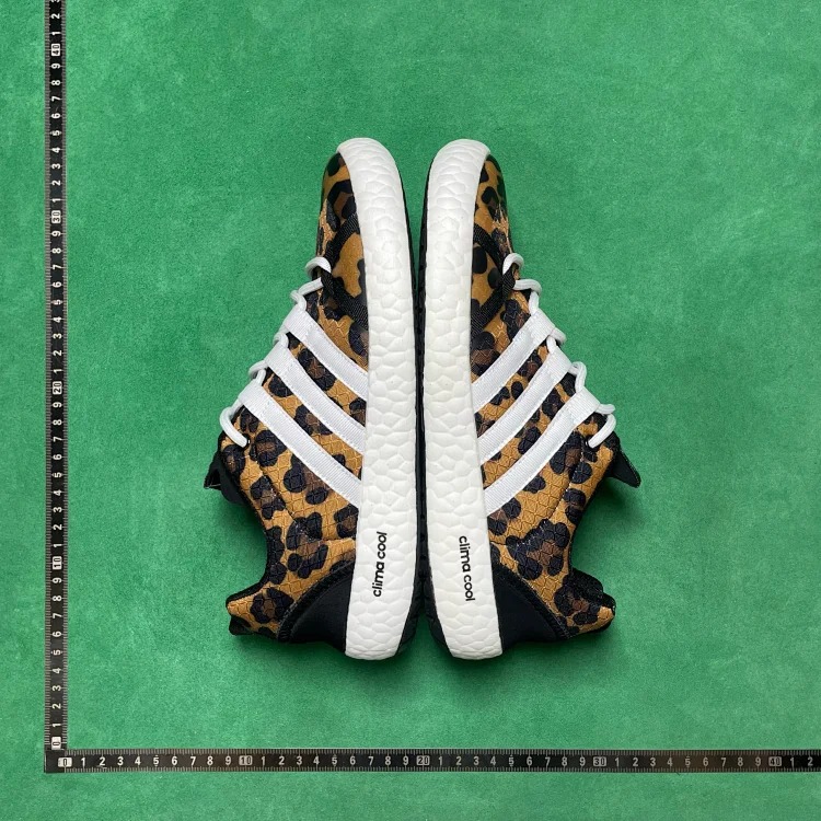 B0D non-slip low-top lifestyle shoes image 3