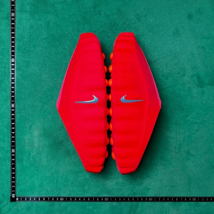 Comfortable fit toe cap slippers B0D image 5