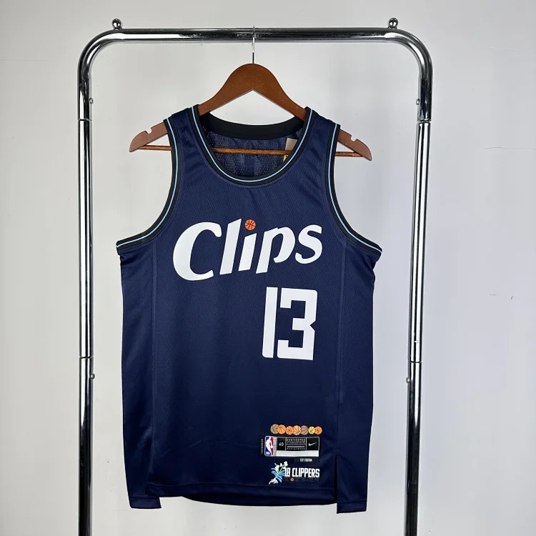 Basketball uniform(600)