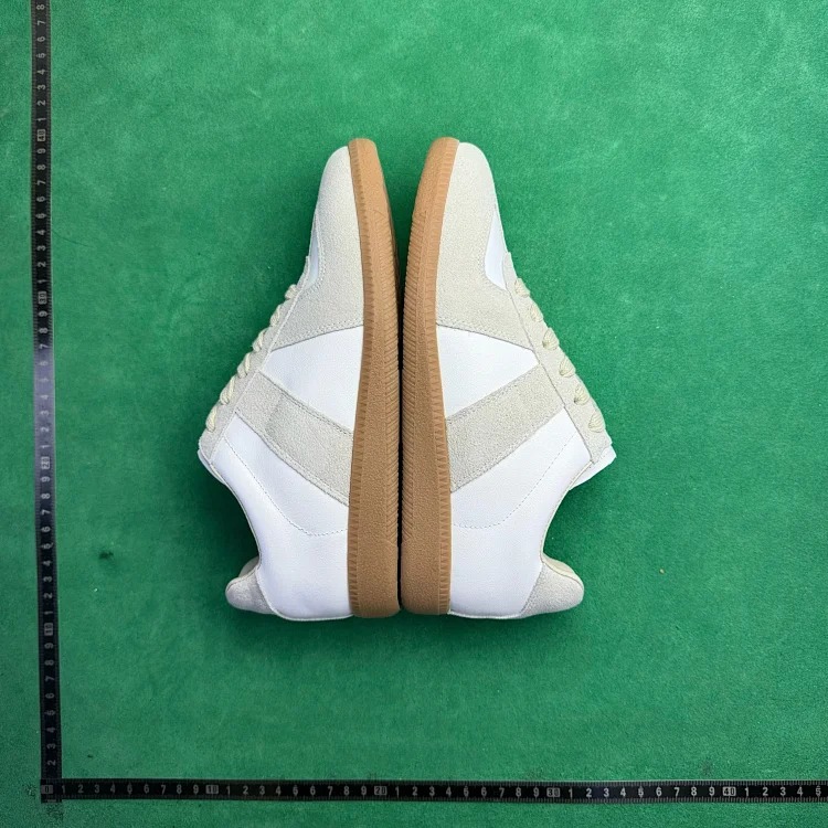(Customized models are shipped in 3-7 days) TT6 cowhide lace-up low-top fashion sneakers image 4