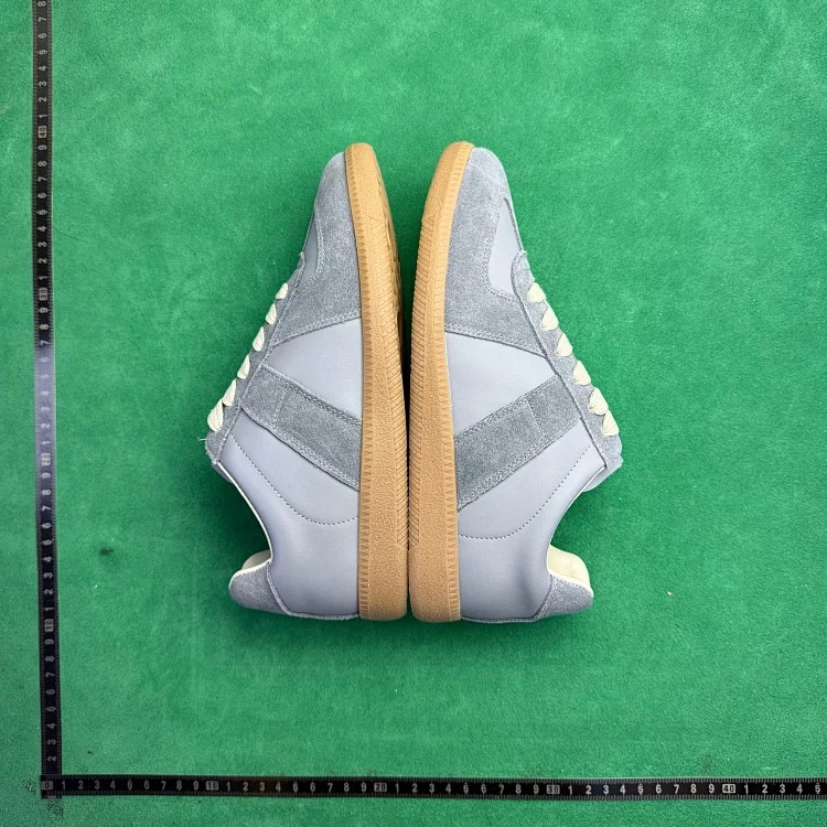 (Customized models are shipped in 3-7 days) TT6 cowhide lace-up low-top fashion sneakers image 5