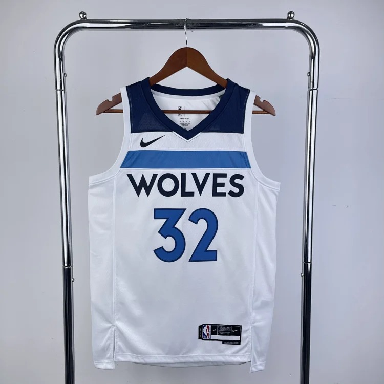 Basketball uniform(648)
