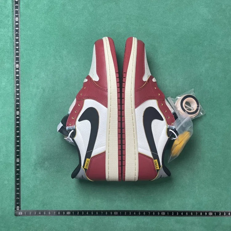 TD2 comfortable and durable retro basketball shoes