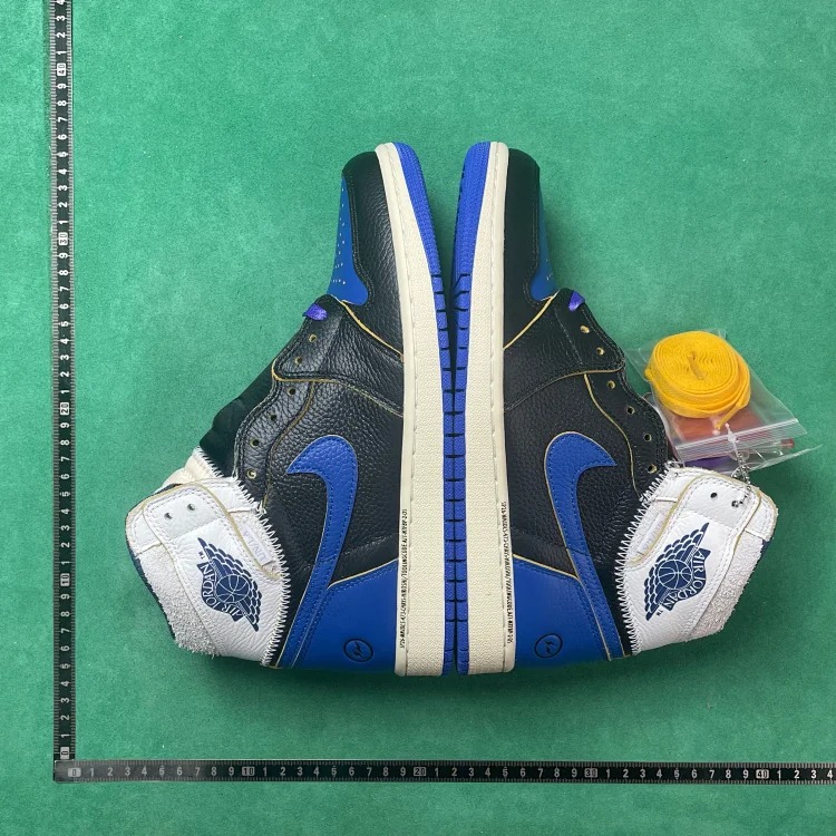 TD2 comfortable and durable retro basketball shoes image 5