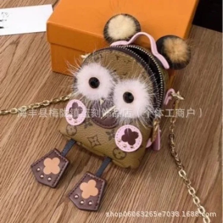 New Dai Bear Headphone Bag Keychain Owl Mini Bag Pendant Accessories Plush Pendant