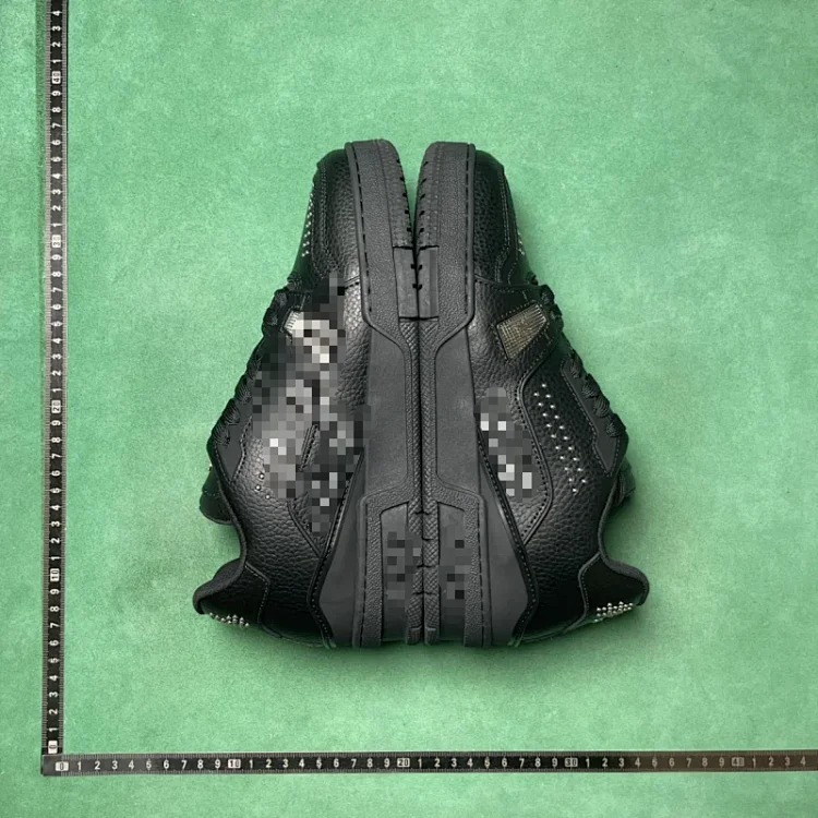 Cow leather lace-up round toe low-top sneakers P7B