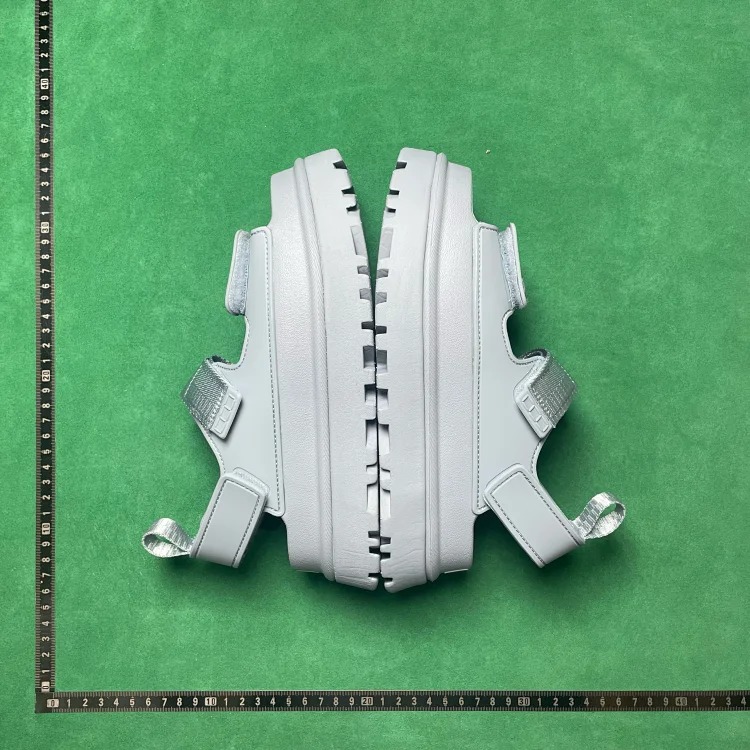 B2D comfortable and versatile strappy sandals image 4