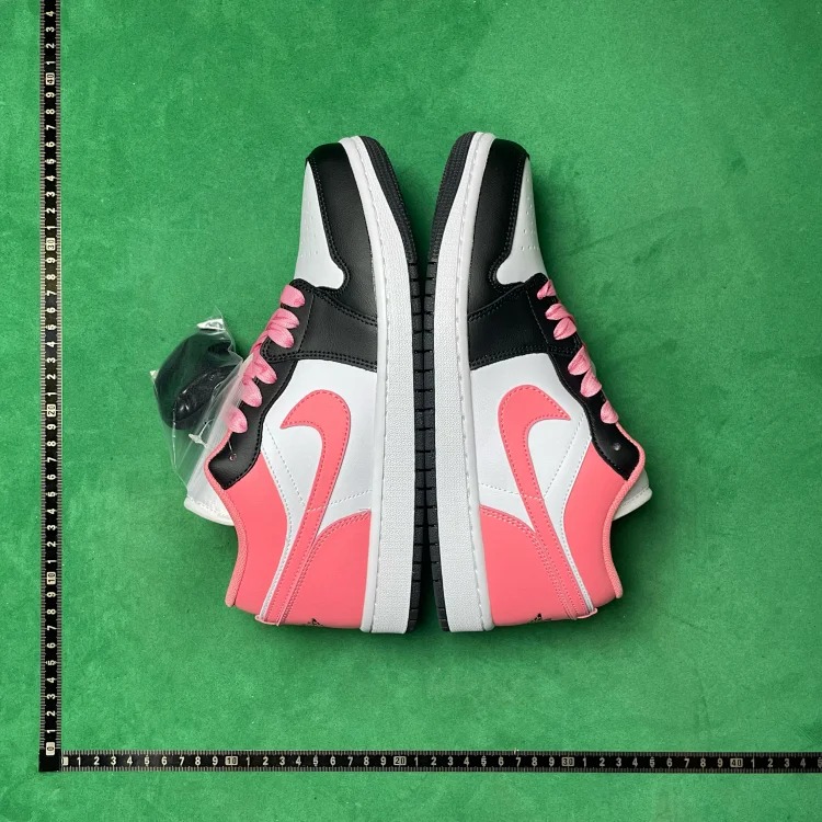 T1 comfortable fit low-top retro basketball shoes Y3T