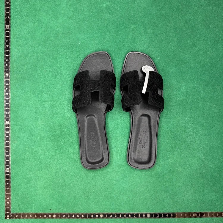 TT one-line cool fashion slippers TT8 image 5