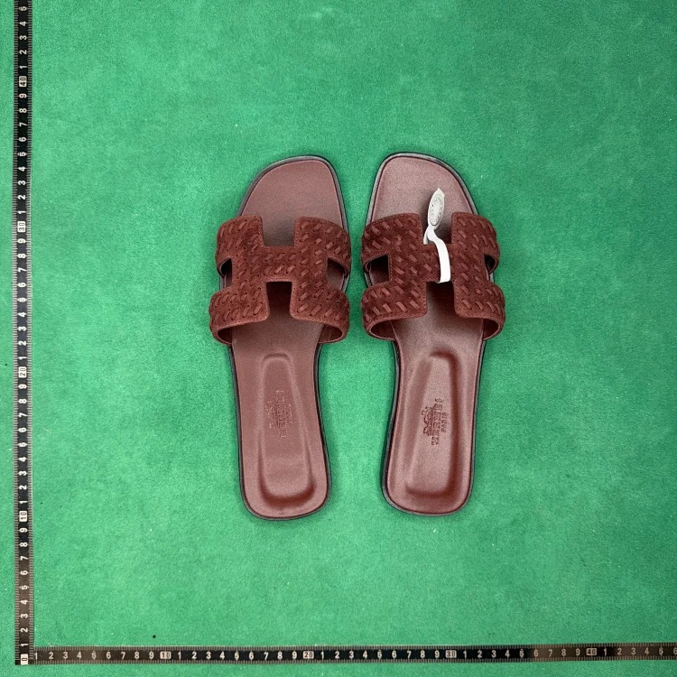 TT one-line cool fashion slippers TT8 image 6