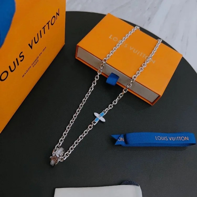 ¥235-245 New fashion trend necklace