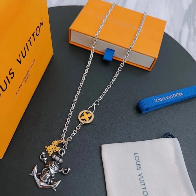 ¥235-245 New fashion trend necklace