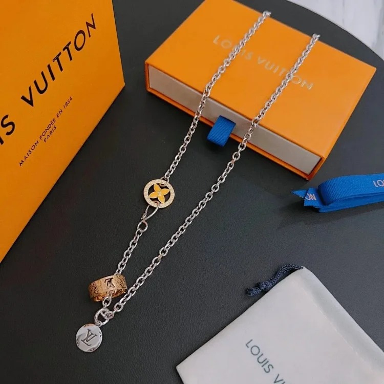 ¥235-245 New fashion trend necklace